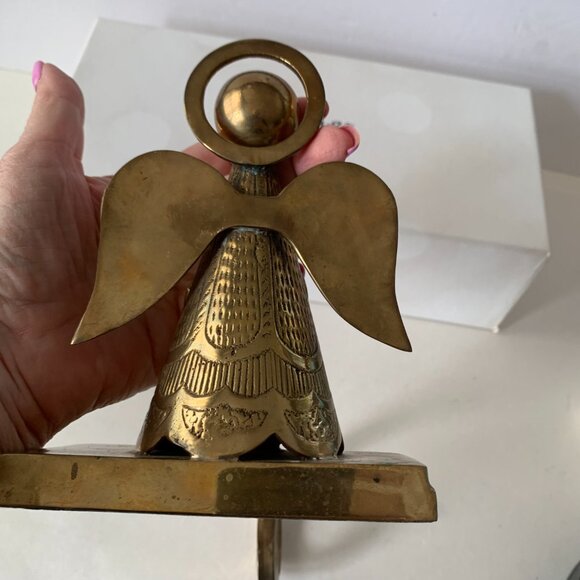 Vintage Brass 3D ANGEL Stocking Holder Mantel Hanger Long Arm India - Picture 7 of 10